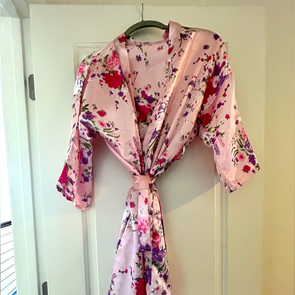 Bridal party robe